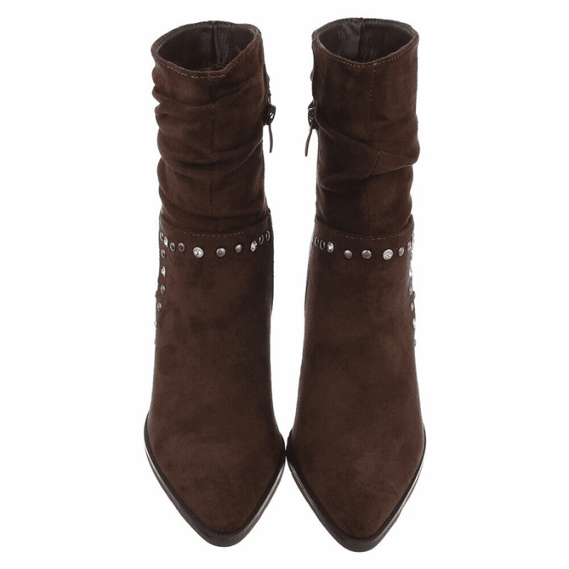 botins castanhos chocolate em camurça com tachas BeStylish