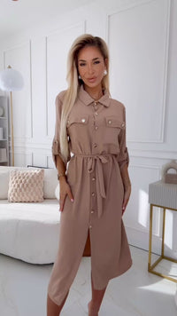 Vestido de cerimónia comprido cappuccino estilo camisa BeStylish
